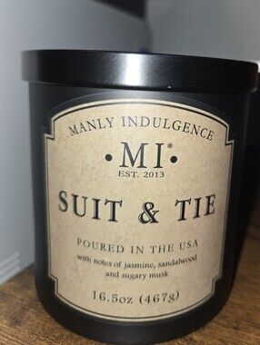 Suit & Tie Candle